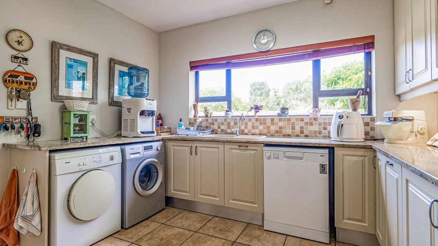 3 Bedroom Property for Sale in The Island Western Cape